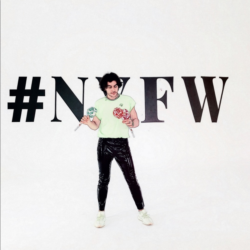 Meet your Posher, Jacob Zar insta @JacobZar